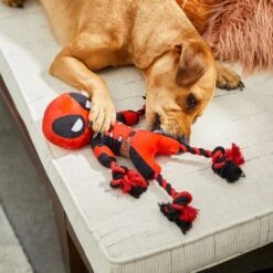 Marvel 's Deadpool Plush With Rope Squeaky Dog Toy -PetSafe Kong Shop 220661 PT2. AC SS1800 V1612367477