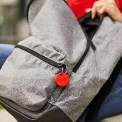 Chipolo ONE Bluetooth Dog, Cat & Horse Tag -PetSafe Kong Shop 254647 PT5. AC SS1800 V1625602355