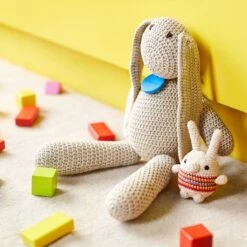 Chipolo ONE Bluetooth Dog, Cat & Horse Tag -PetSafe Kong Shop 254647 PT6. AC SS1800 V1625602367