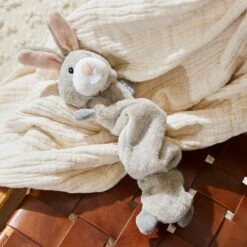 Goody Box Puppy Toys, Treats & Potty Training 13 Goody Box Puppy Toys, Treats & Potty Training -PetSafe Kong Shop 258997 PT5. AC SS1800 V1690832445