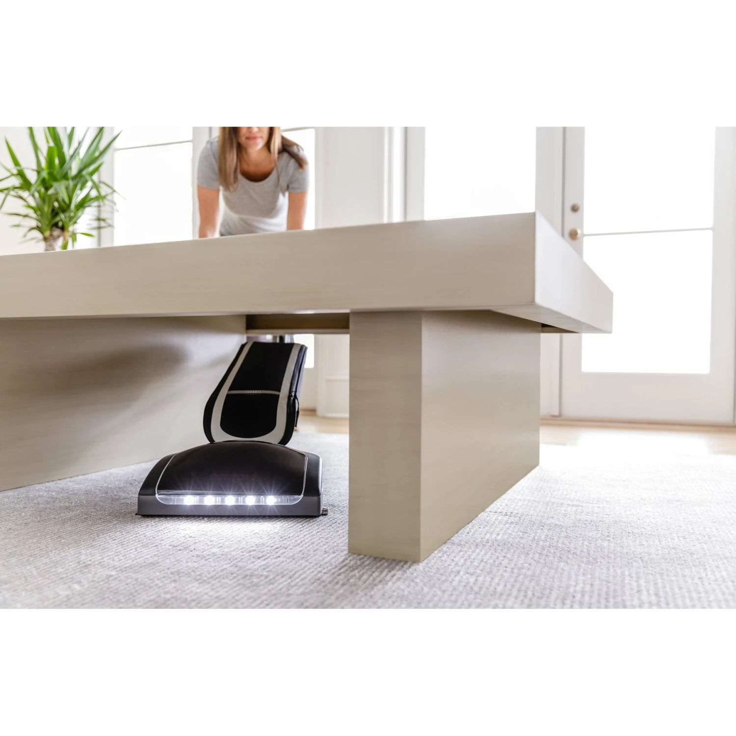 Oreck Elevate Command Upright Bagged Vacuum Cleaner 6 Oreck Elevate Command Upright Bagged Vacuum Cleaner - Image 6