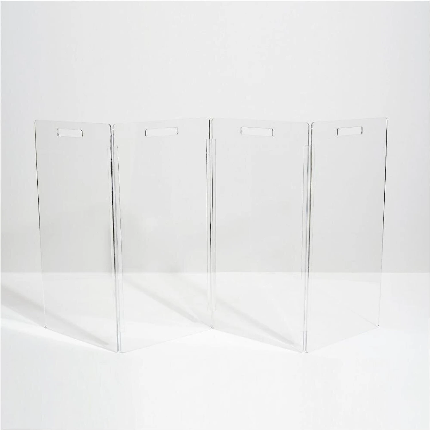 Hiddin Clear View Zig Zag Freestanding Dog & Cat Gate 6 Hiddin Clear View Zig Zag Freestanding Dog & Cat Gate - Image 6