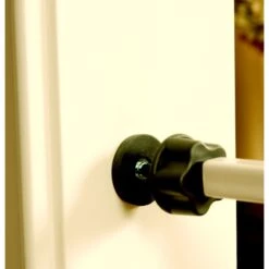 Carlson Pet Products Mini Dog Gate With Pet Door -PetSafe Kong Shop 58485 PT4. AC SS1800 V1490384608