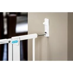 Carlson Pet Products Maxi Walk-Thru Dog Gate With Small Pet Door 6 Carlson Pet Products Maxi Walk-Thru Dog Gate With Small Pet Door -PetSafe Kong Shop 58487 PT2. AC SS1800 V1567720019