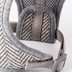 HUGO & HUDSON Herringbone Tweed Dog Harness 11 HUGO & HUDSON Herringbone Tweed Dog Harness -PetSafe Kong Shop 643630 PT2. AC SS1800 V1663712662