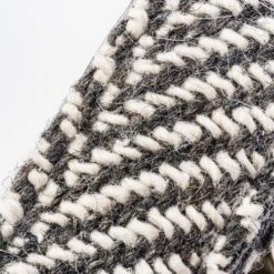 HUGO & HUDSON Herringbone Tweed Dog Leash -PetSafe Kong Shop 644038 PT2. AC SS1800 V1663712724