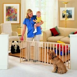 MyPet Wood Extra-Wide Swing Pet Gate For Dogs & Cats -PetSafe Kong Shop 64582 PT4. AC SS1800 V1569012482