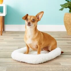 Precision Pet Products SnooZZy With Bumper Original Fleece Dog Crate Mat -PetSafe Kong Shop 74178 PT2. AC SS1800 V1542224328