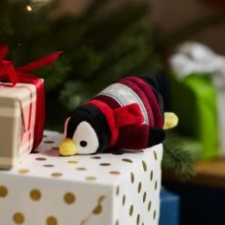 Goody Box Holiday Dog Toys & Treats 12 Goody Box Holiday Dog Toys & Treats -PetSafe Kong Shop 767910 PT4. AC SS1800 V1696258572