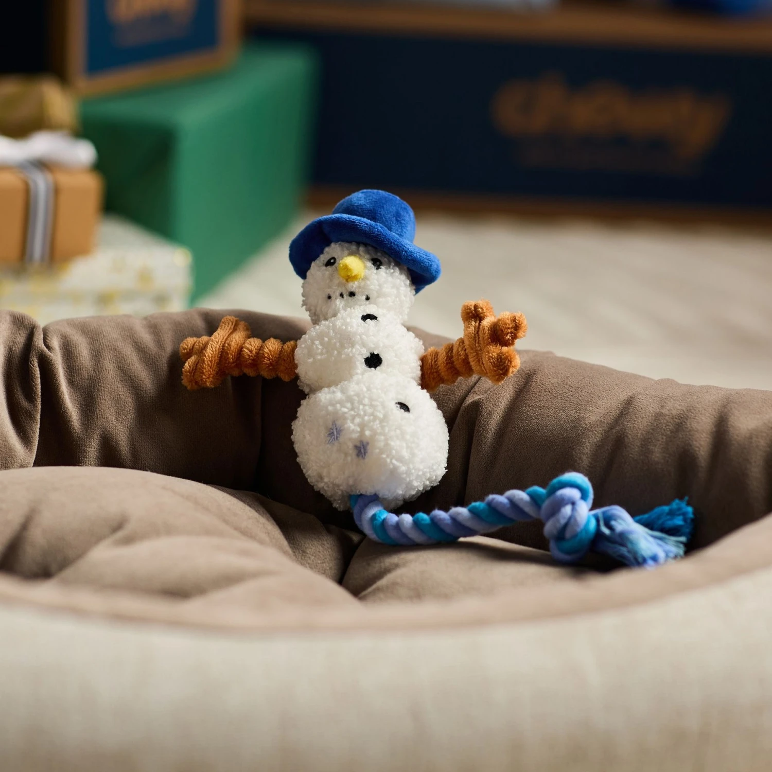 Goody Box Holiday Dog Toys & Treats 7 Goody Box Holiday Dog Toys & Treats - Image 7