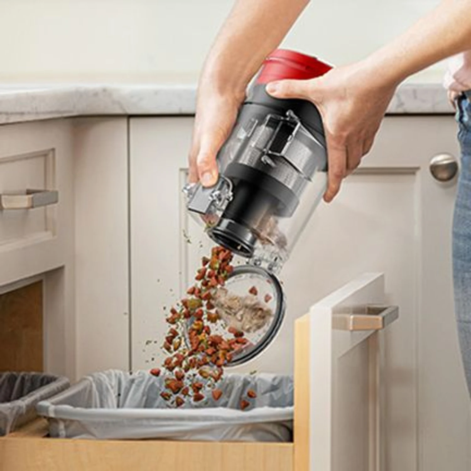 Hoover ONEPWR Emerge Dog & Cat Stain Remover, Gray 8 Hoover ONEPWR Emerge Dog & Cat Stain Remover, Gray - Image 8